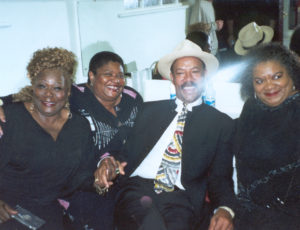 Michael with Zora Young, Deitra Farr and Grana Louise, Colne Blues Festival, UK (2007)