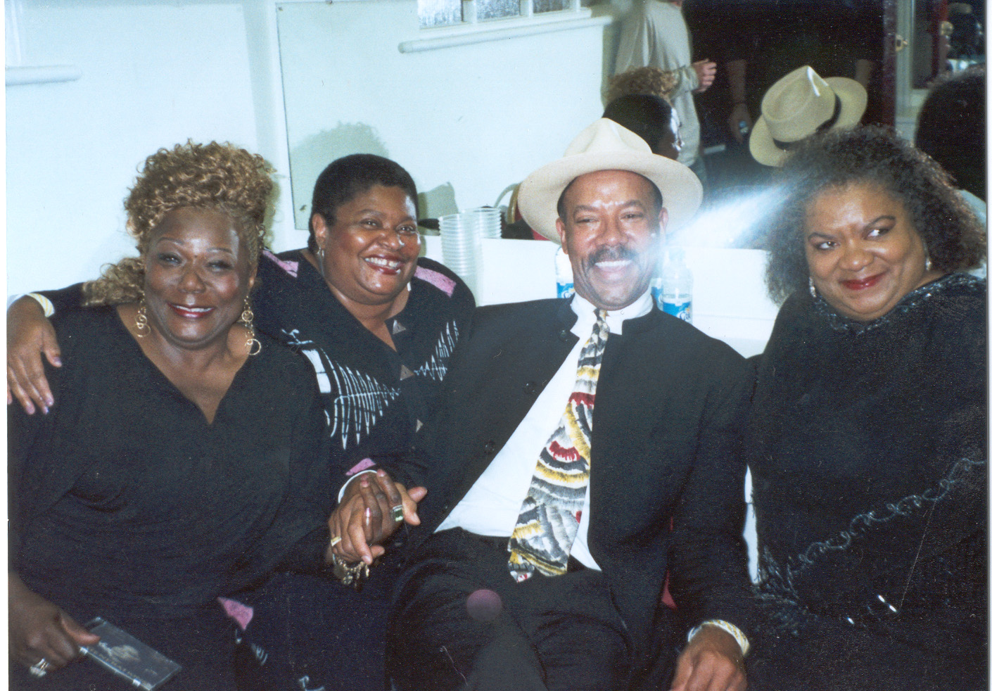 Michael with Zora Young, Deitra Farr and Grana Louise, Colne Blues Festival, UK (2007)